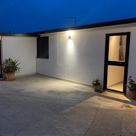 דירות פנוסה Casa Con Piscina E Vista Mare Dal Giardino מראה חיצוני תמונה